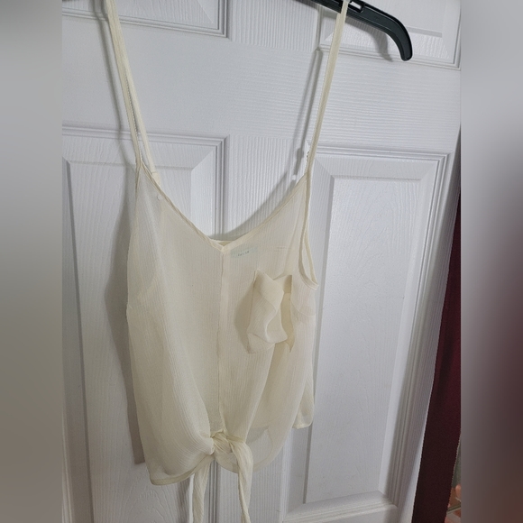 Shear tie up crop tank - Picture 2 of 4